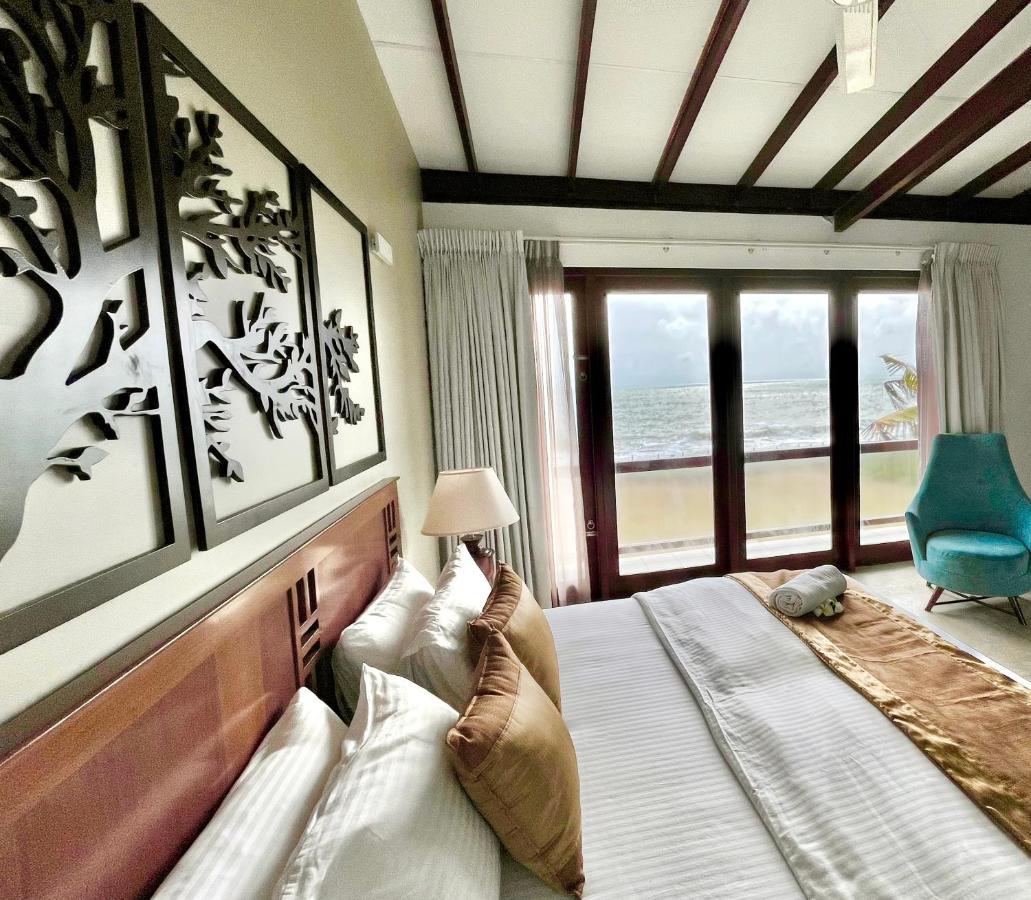 Driftwood Villa Pamunugama Exterior foto
